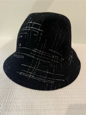 Kangol Black Wool Bucket Hat / trilby with White Crosshatch Stitching